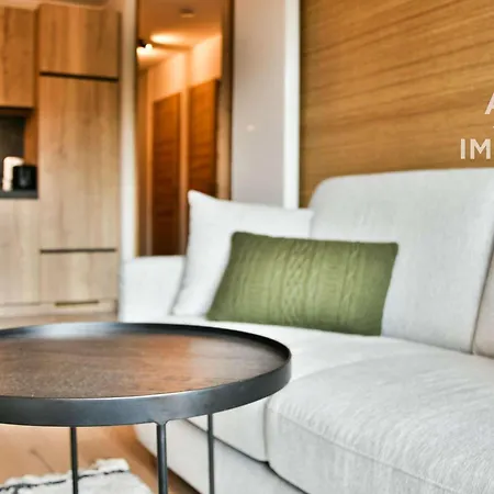 Apartment Moderne Et Cosy, Proche Pistes, Balcon, Parking Privatif - Fr-1-391-214