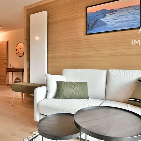 Apartment Moderne Et Cosy, Proche Pistes, Balcon, Parking Privatif - Fr-1-391-214 *